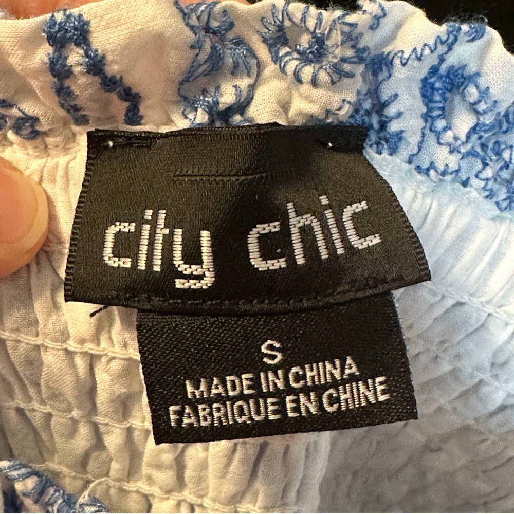 City Chic Brodie 2 Tone Eyelet Maxi Dress Cottagecore Preppy Size Small (16) - Picture 5 of 15